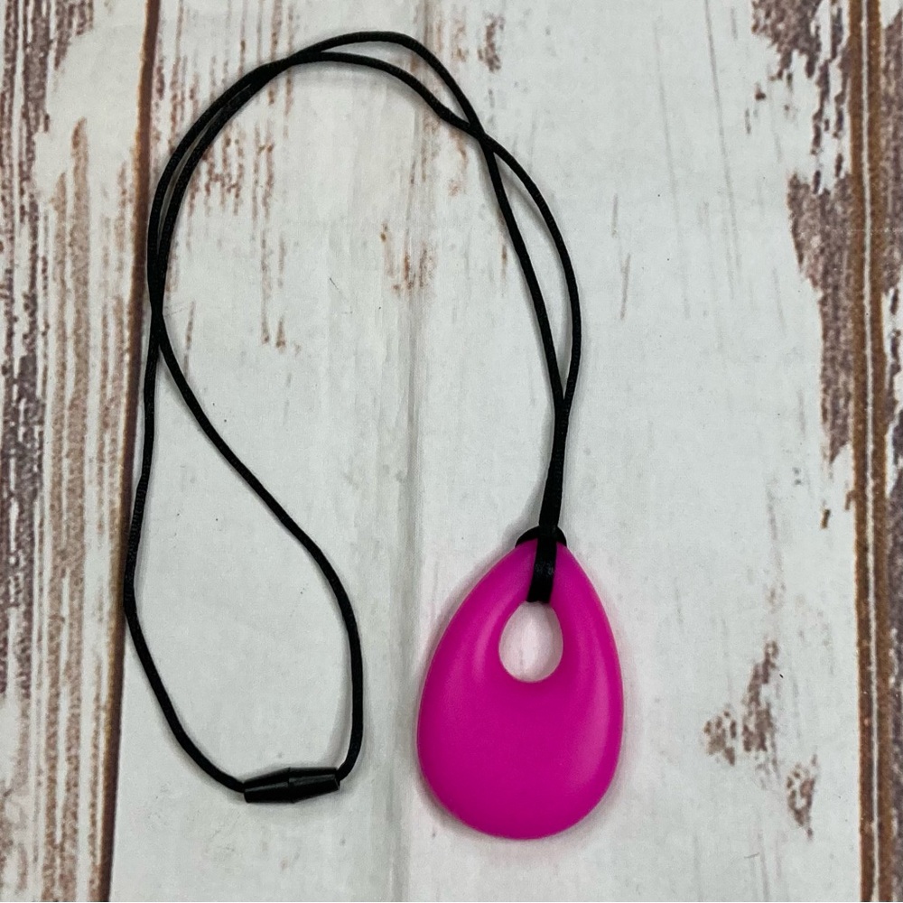 Oval Chew Pendant With Breakaway Clasp Necklace Pink Color